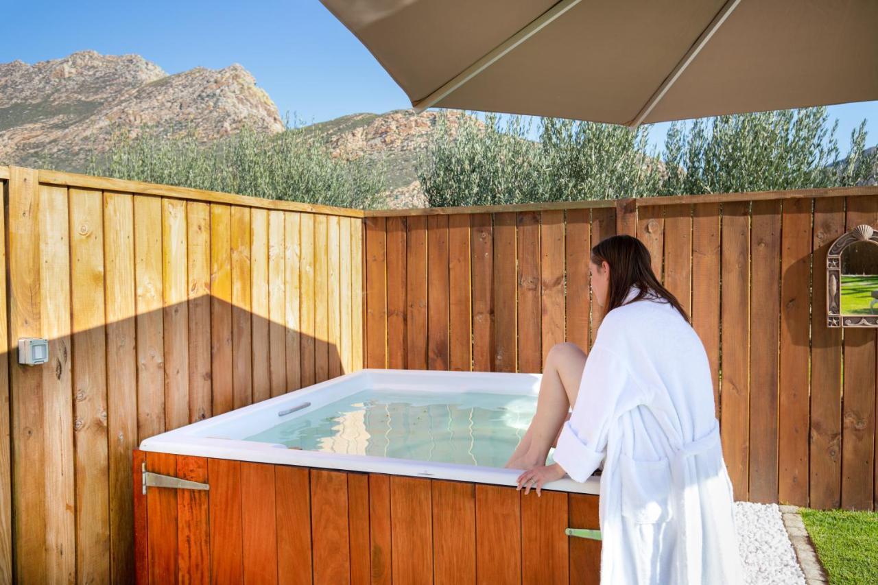 Mirihof Retreat And Olive Estate Hotel Montagu Buitenkant foto